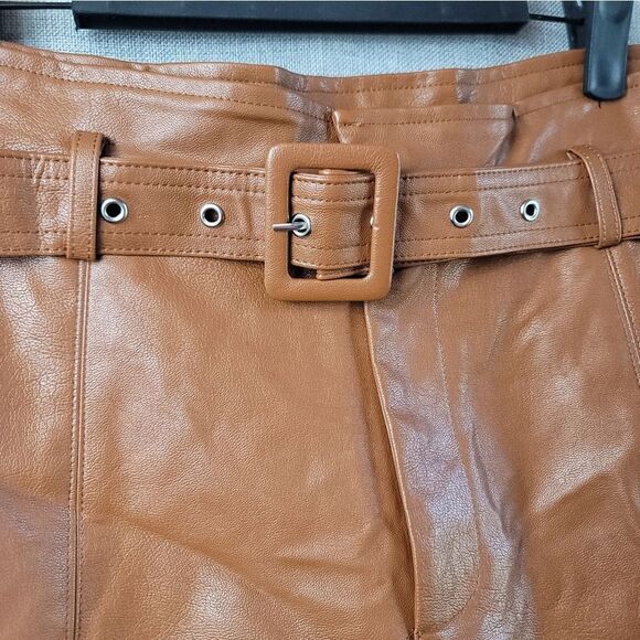 NWT- ALTAR'D STATE Faux Leather Shorts - Picture 3 of 11